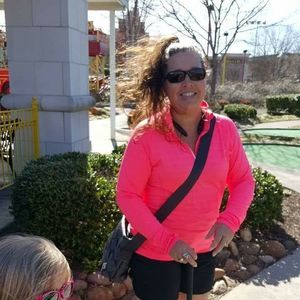 Meet your Posher, Corinne